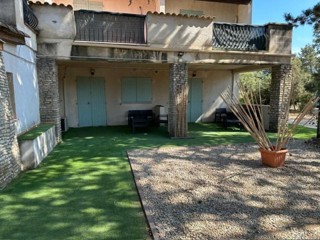 L'Hotel Du Bastier Ginasservis 外观 照片