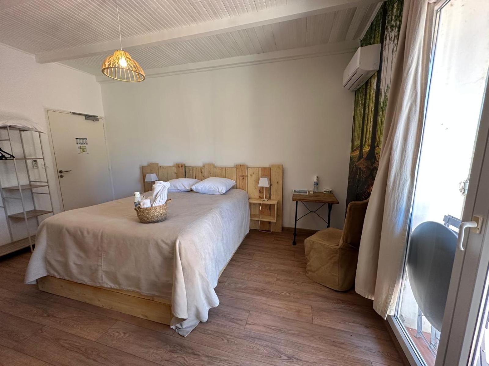 L'Hotel Du Bastier Ginasservis 外观 照片